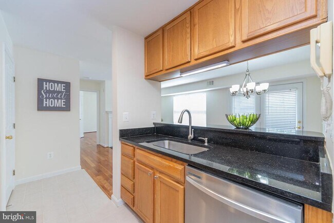 Building Photo - 4116 Monument Ct