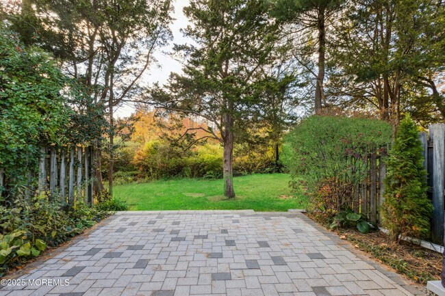 Building Photo - 378 Minstrel Ct