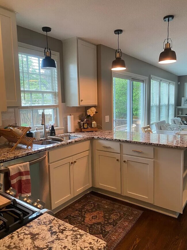 Building Photo - Upton