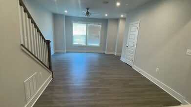 Building Photo - 4655 Wistar Creek Dr