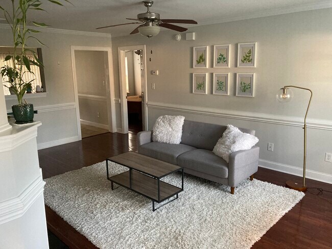 Primary Photo - 1601 Cambria Dr