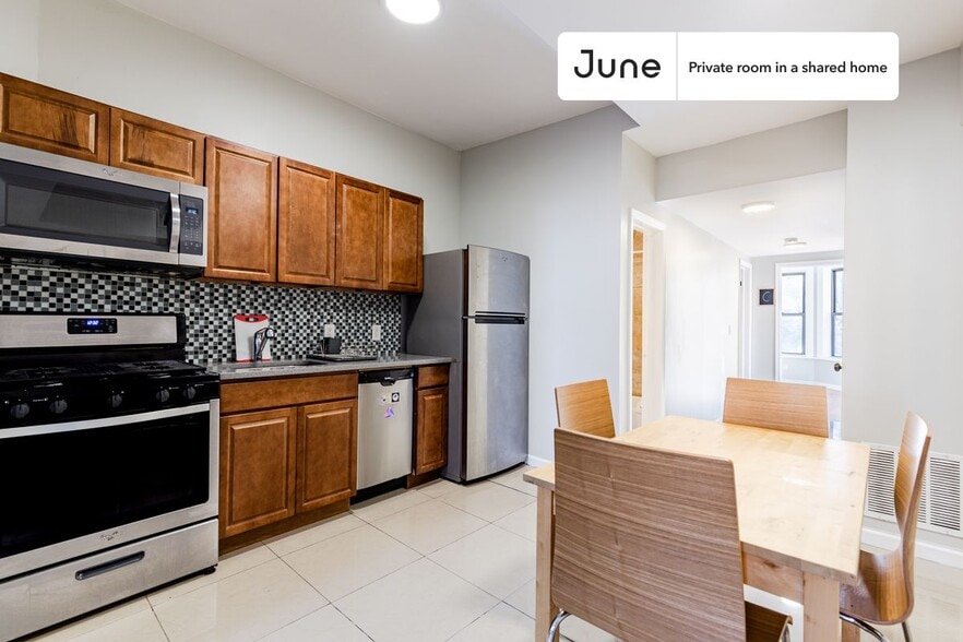 Building Photo - Room in Shared 4 bed/2 bath home