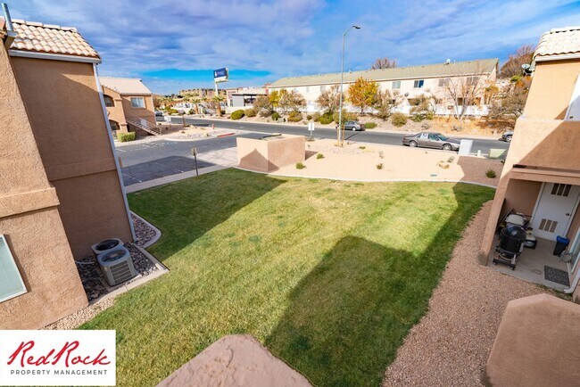 Building Photo - 1178 E 300 S