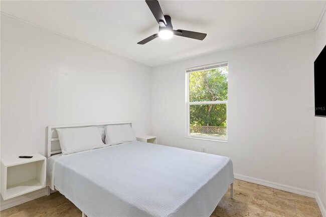 Building Photo - 1010 Bay Breeze Terrace