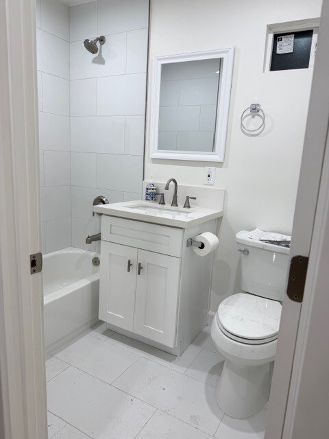 Building Photo - 227 Waldo Ave