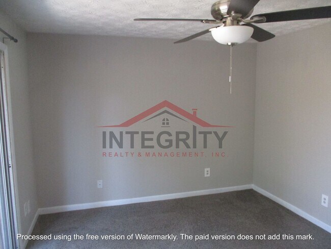 Building Photo - 3 Bed/ 2 Bath in Orange Park, FL