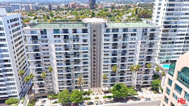 Building Photo - 10535 Wilshire Blvd