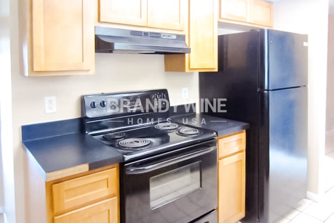 Building Photo - 6433 Sardina Blvd