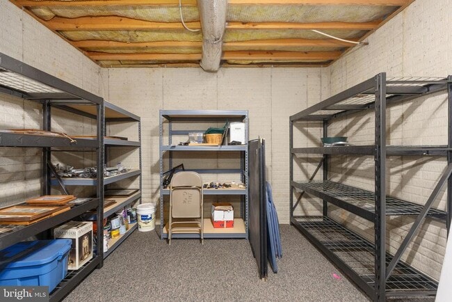 Building Photo - 8314 Myrtle Ln