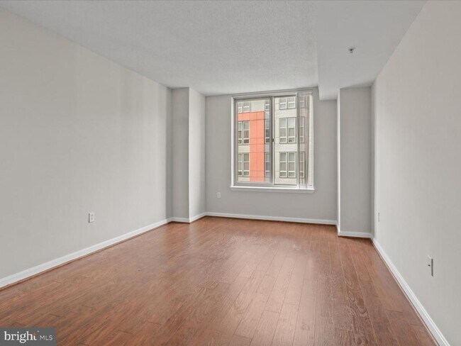 Building Photo - 2726 Gallows Rd