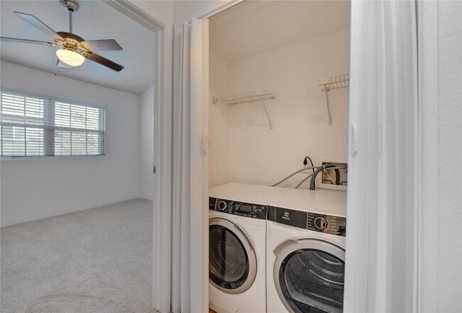 Building Photo - 2002 Gentryside Dr