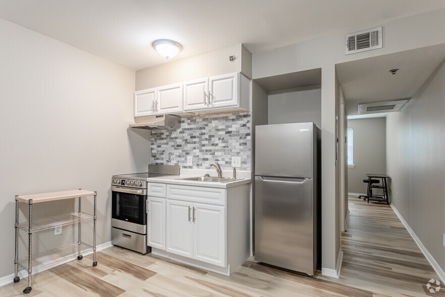 Studio - 400SF - McGowan Flats Apartments