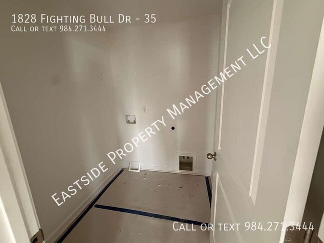 Building Photo - 1828 Fighting Bull Dr