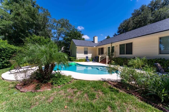 Building Photo - 15652 Coastal Ln