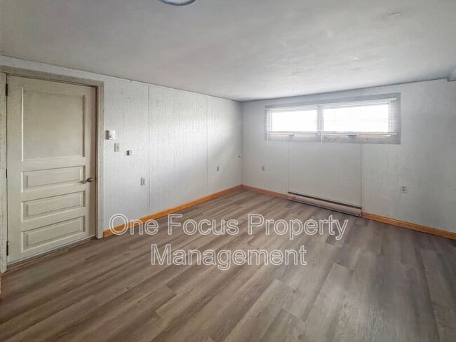 Building Photo - 935 E. Second Street