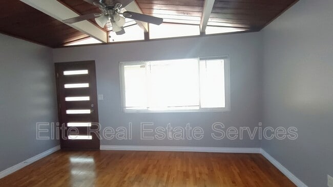 Building Photo - 5138 Savannah St