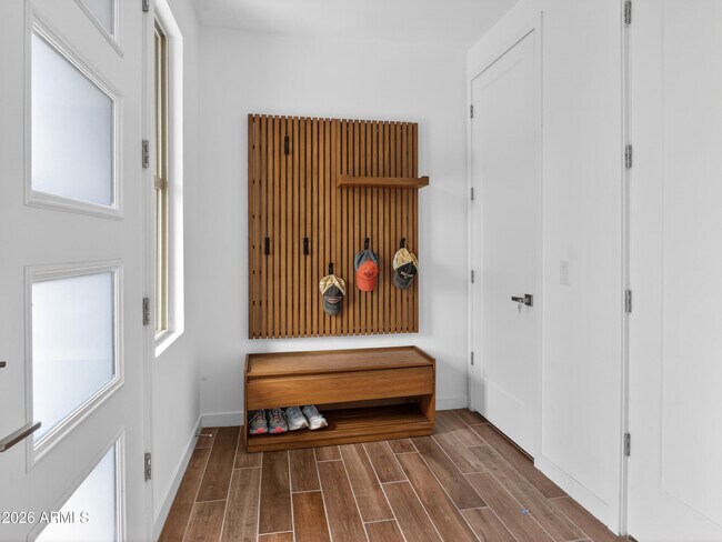 Building Photo - 11673 N 136th St