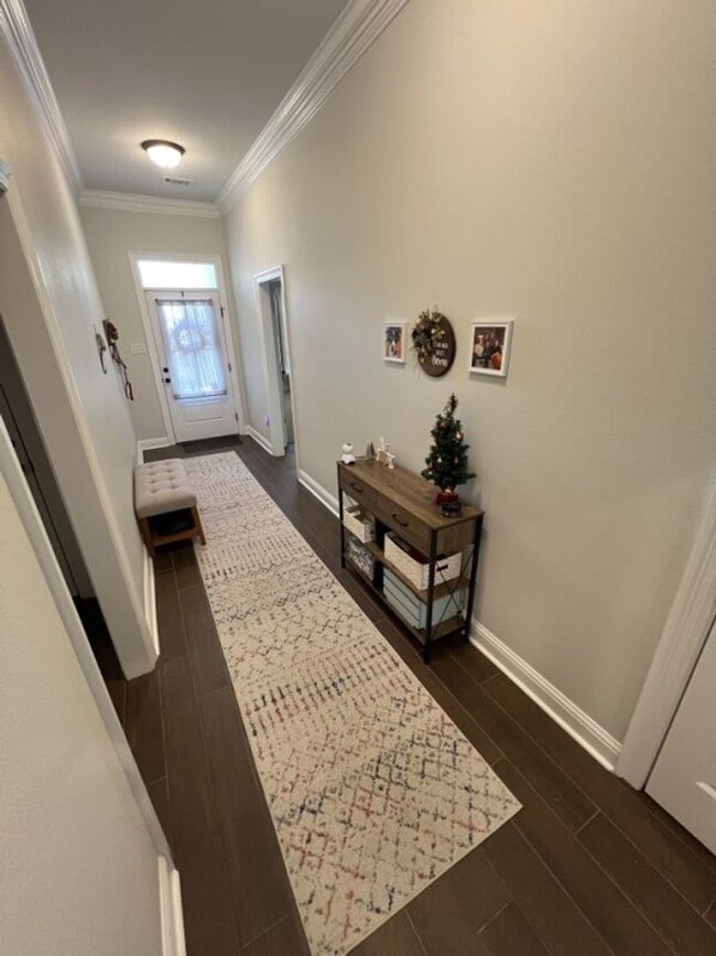 Building Photo - Partially Furnished Home on Sterling Oaks Dr. with Premium Features