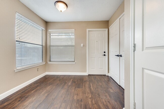 Building Photo - Beautifully Updated Home in Prime Coppell Location - Zoned to Top-Rated Schools!