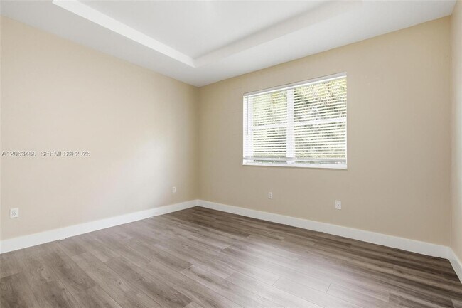 Building Photo - 2247 NE 42nd Ave