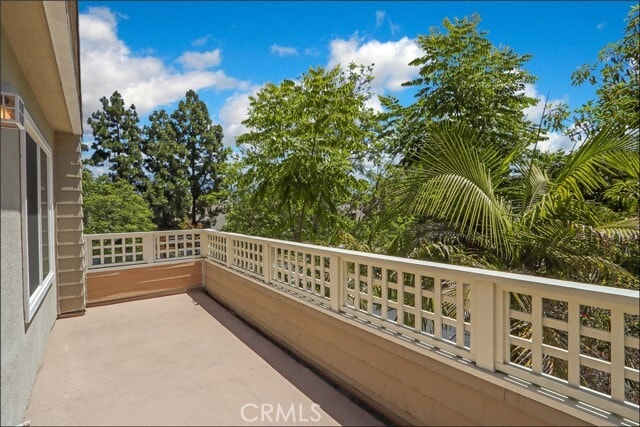Building Photo - 12 Stoneglen