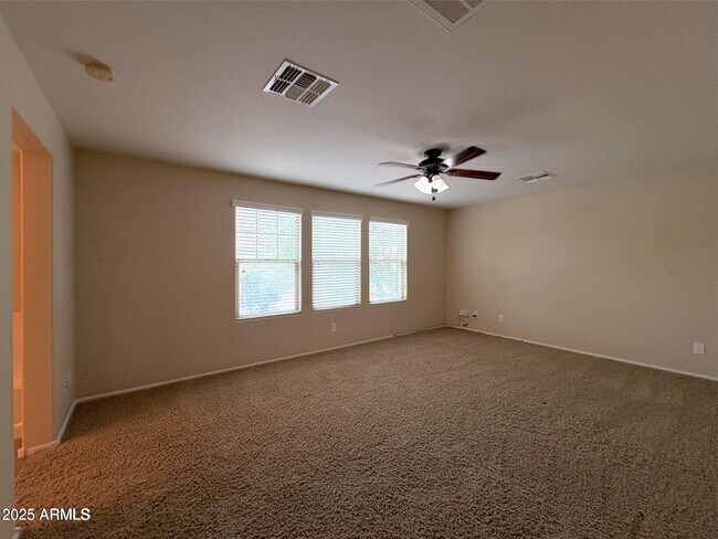 Building Photo - 5424 W Hobby Horse Dr