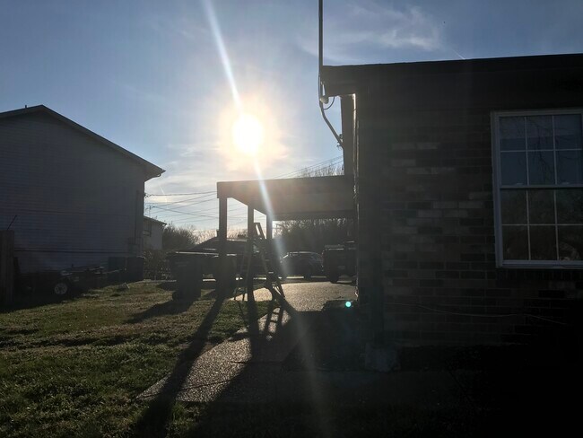 Exterior, carport - 723 Mercer Dr