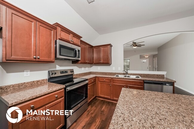 Building Photo - 948 Alise Cir