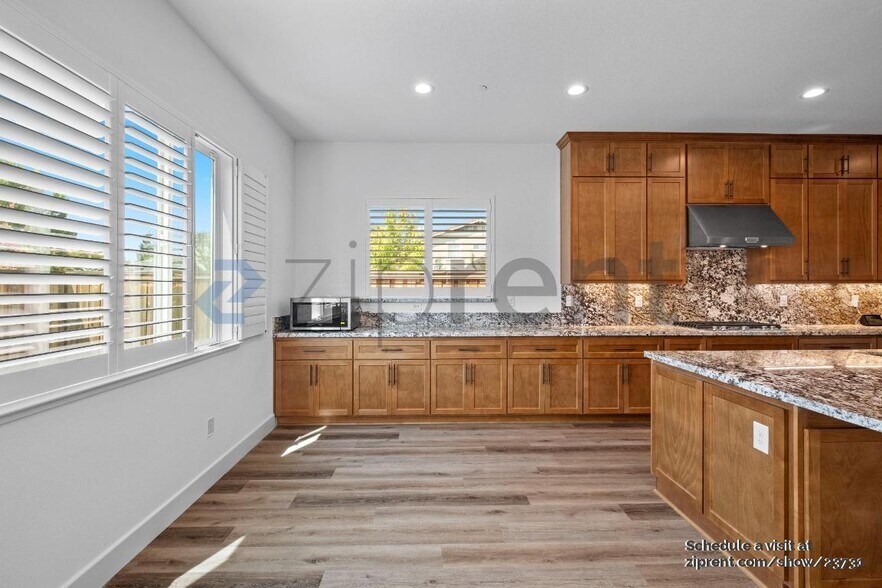 Building Photo - 166 Cider Cir