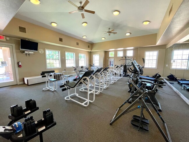 Building Photo - Beautiful 3 Bedroom Home in Gated Community!