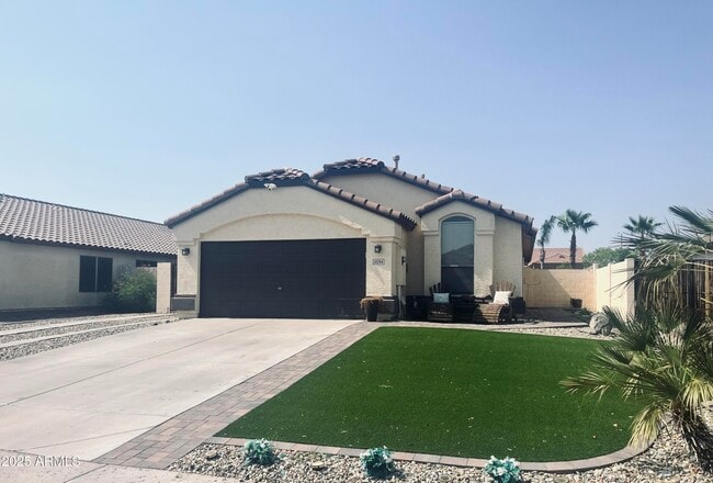 Primary Photo - 10246 W Jessie Ln