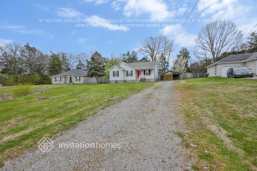 Building Photo - 325 Royal Garden Dr