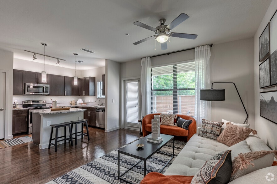 Cortland Walker Ranch 12803 West Ave San Antonio TX 78216 Apartment