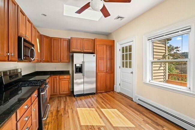 Building Photo - 7 Albion Pl