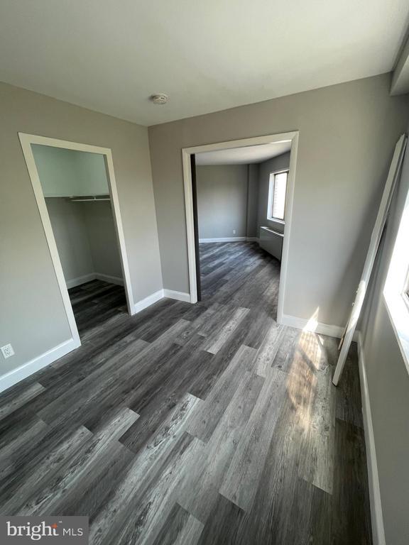 Building Photo - 5340 Holmes Run Pkwy