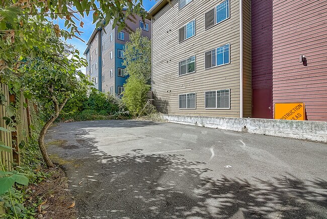 Building Photo - 4309 8th Ave NE