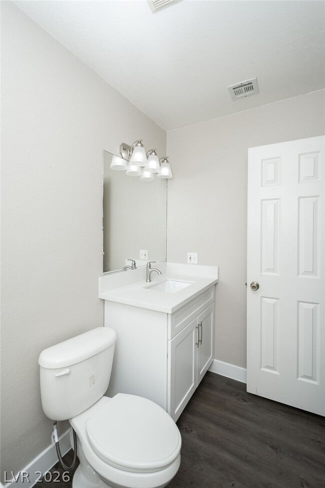 Building Photo - 2120 McMurray Dr