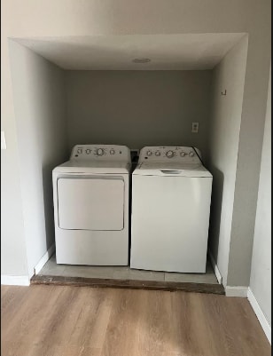 Building Photo - 513 Lowden St