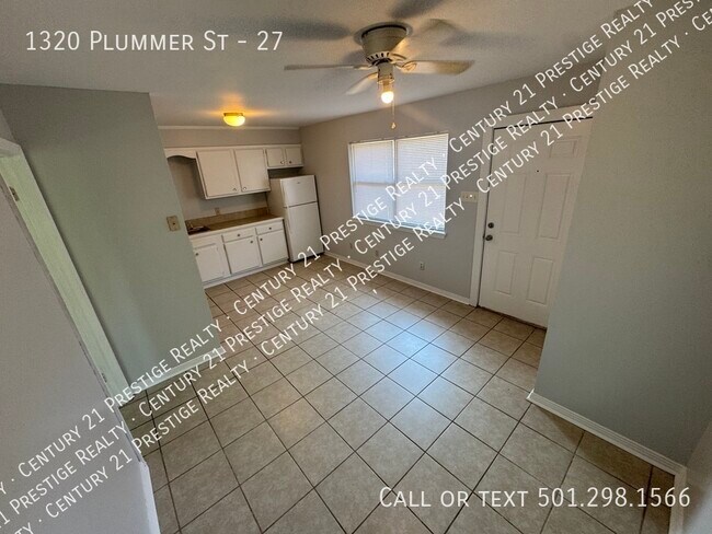 Building Photo - 1320 Plummer St