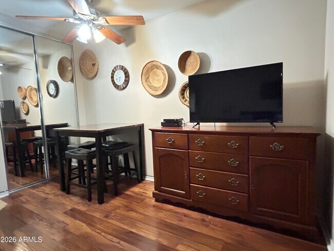 Building Photo - 14203 N 19th Ave