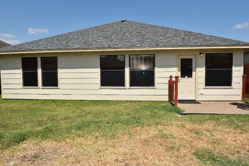 Building Photo - 6145 Ortiz Dr
