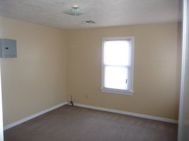 Building Photo - 2211 NW Crosby Ave
