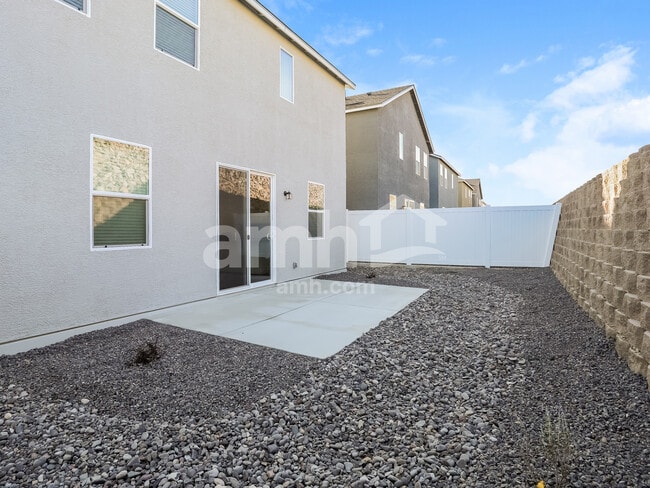 Building Photo - 6517 Enlightenment Dr