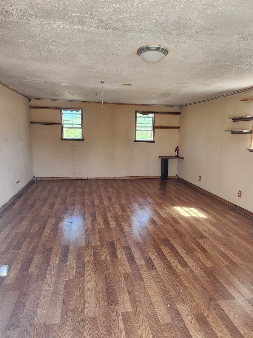 Building Photo - 5605 Walter Rd