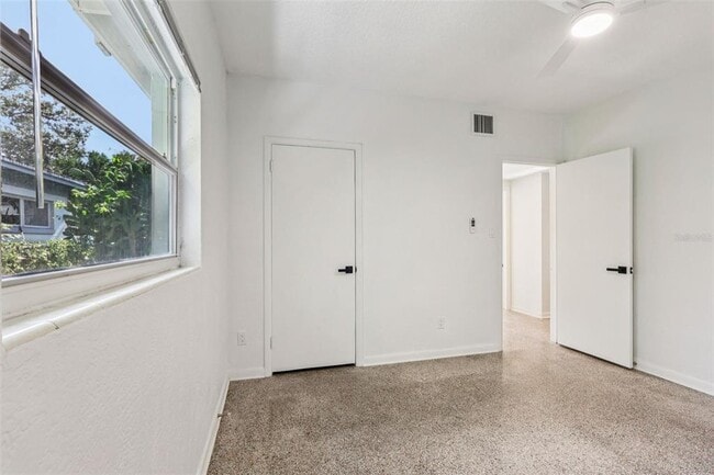 Building Photo - 1601 Triangle Ave