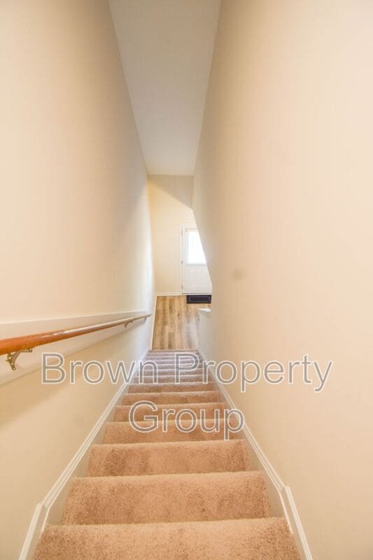 Building Photo - 5967 Gator Wy