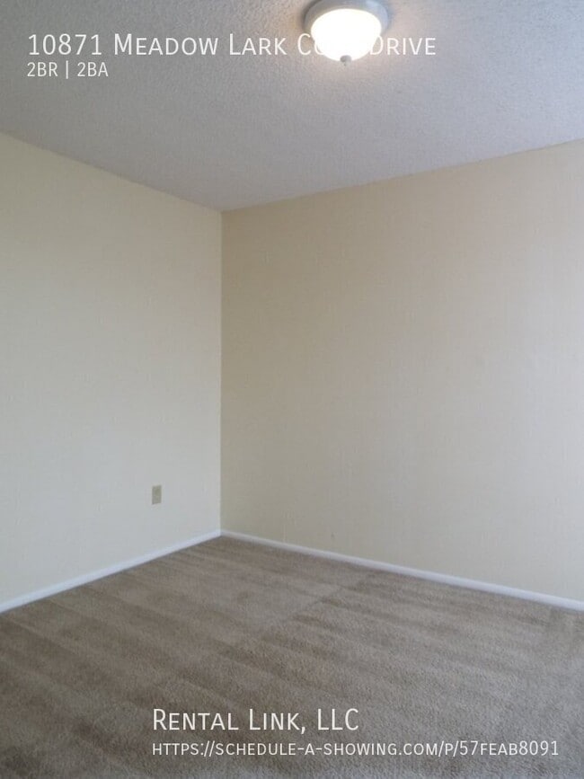 Building Photo - 10871 Meadow Lark Cove Dr