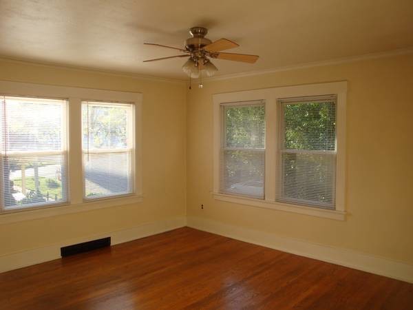 Living Room - 1207 E 9th St