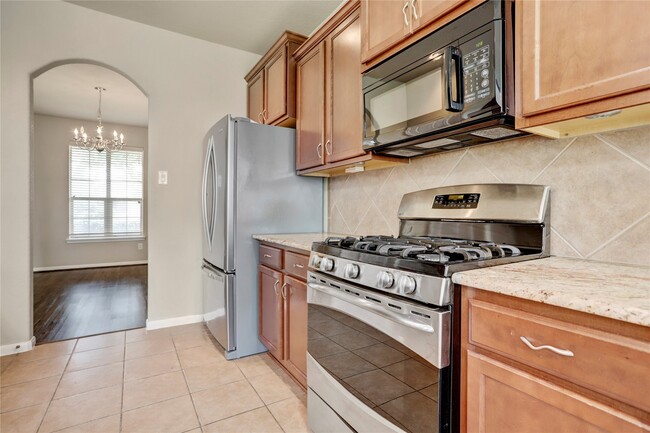 Building Photo - 6007 Pomme Bay Pass