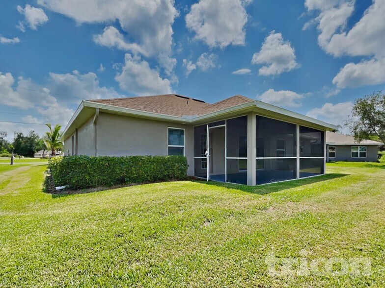 Building Photo - 73 Tucuman St